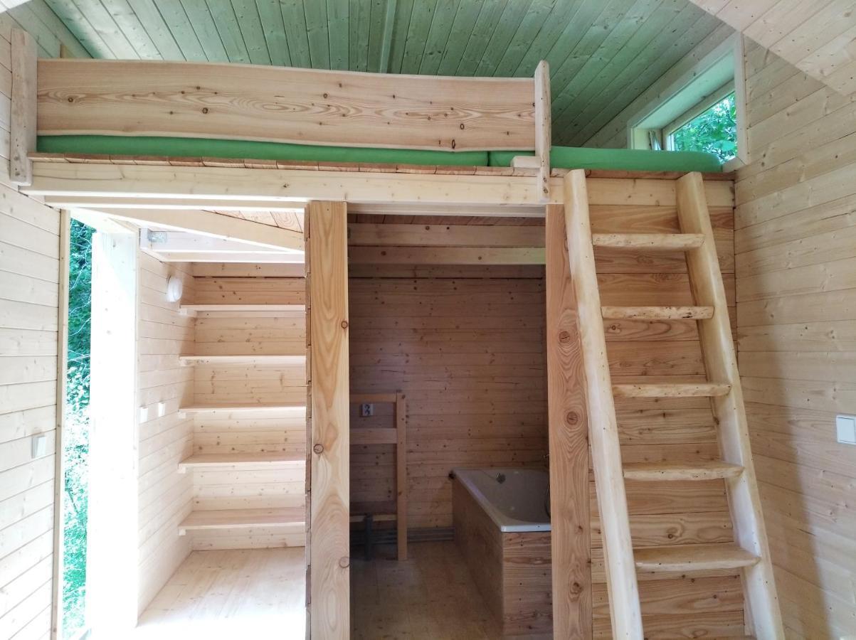 Villa Celoroční GLAMPING v pohodlném domečku Výprachtice Esterno foto